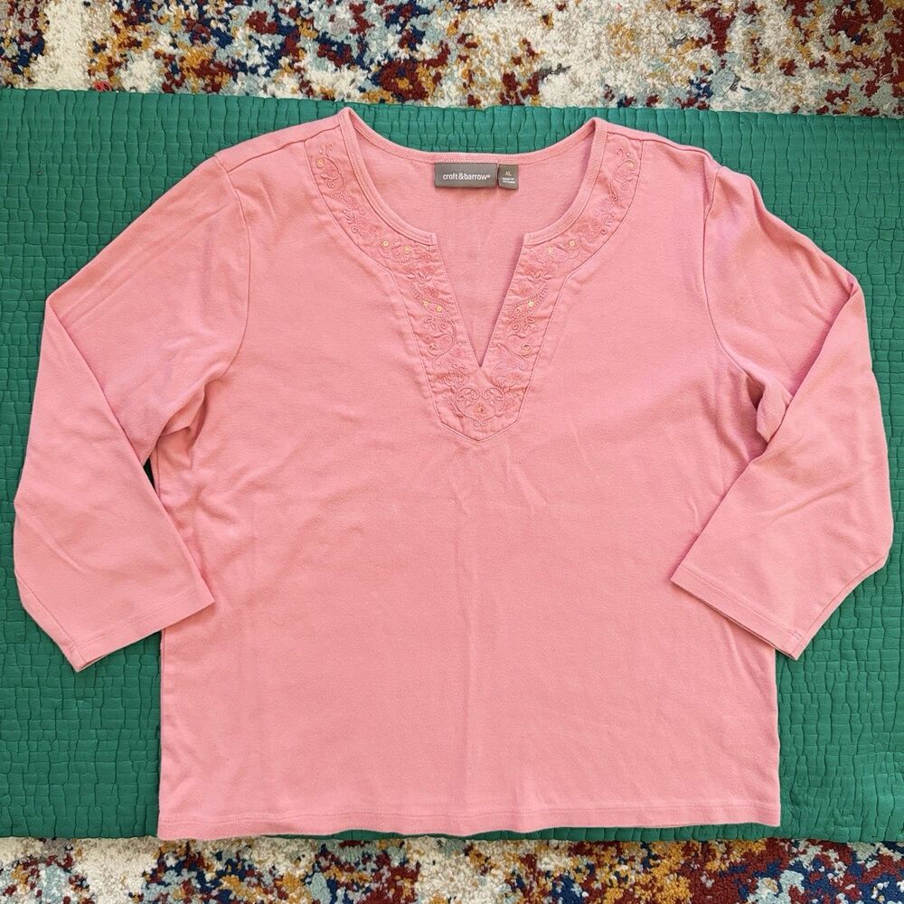 Vintage Croft and Barrow Blouse Top Sz XL Pink Embroidered Paisley Accent Sequin